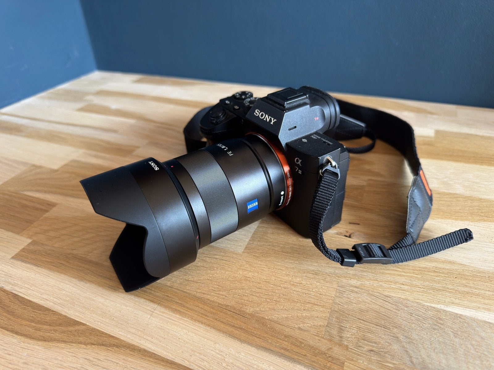 Sony A7 III + Zeiss 55mm f/1.8 ZA zeer nette full-frame set, Audio, Tv en Foto, Fotocamera's Digitaal, Gebruikt, Ophalen of Verzenden