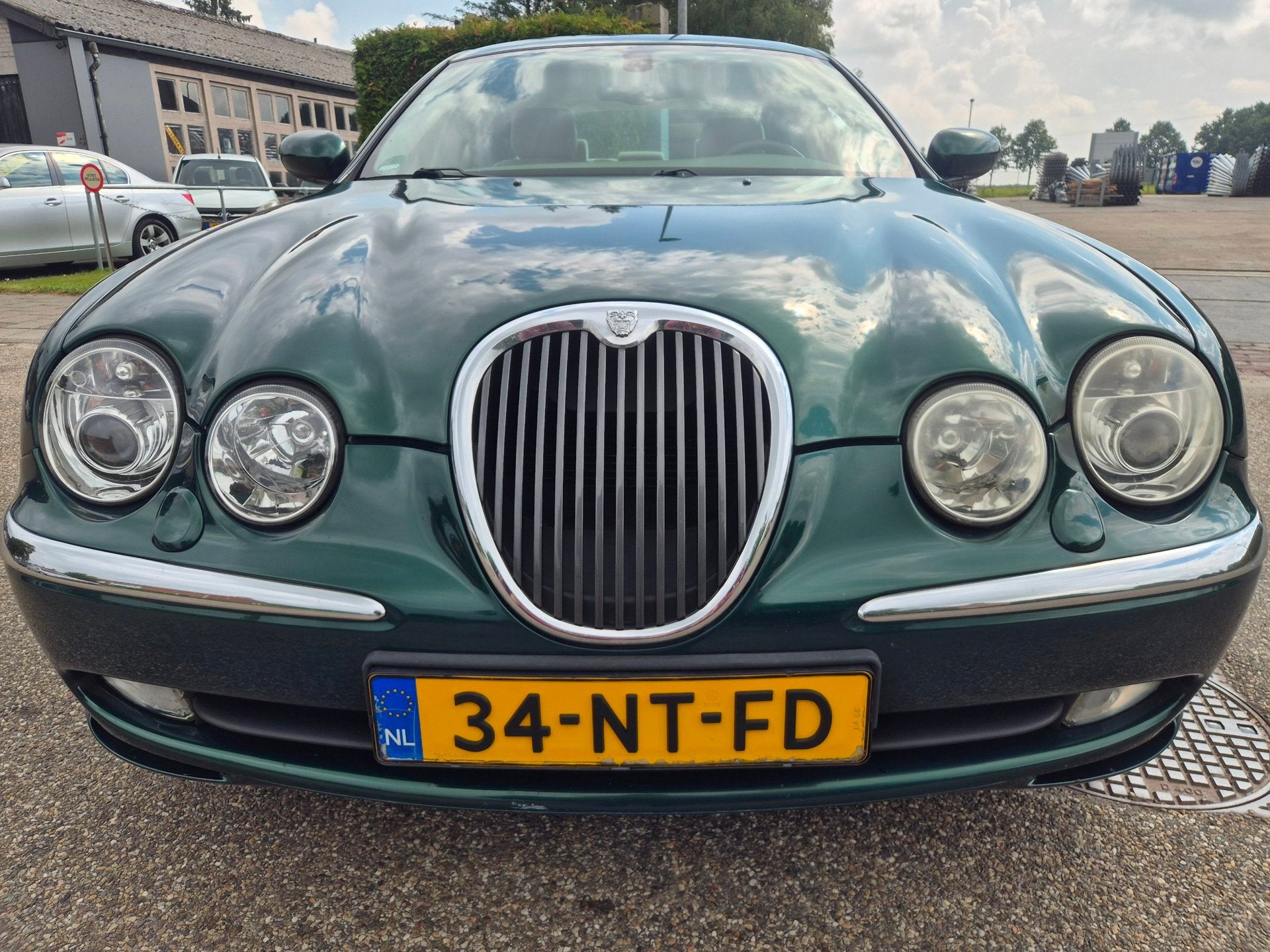 Jaguar S-type 2.5 V6 trekhaak,xenon,leer NETTE AUTO!, Automaat, Achterwielaandrijving, Gebruikt, Beige