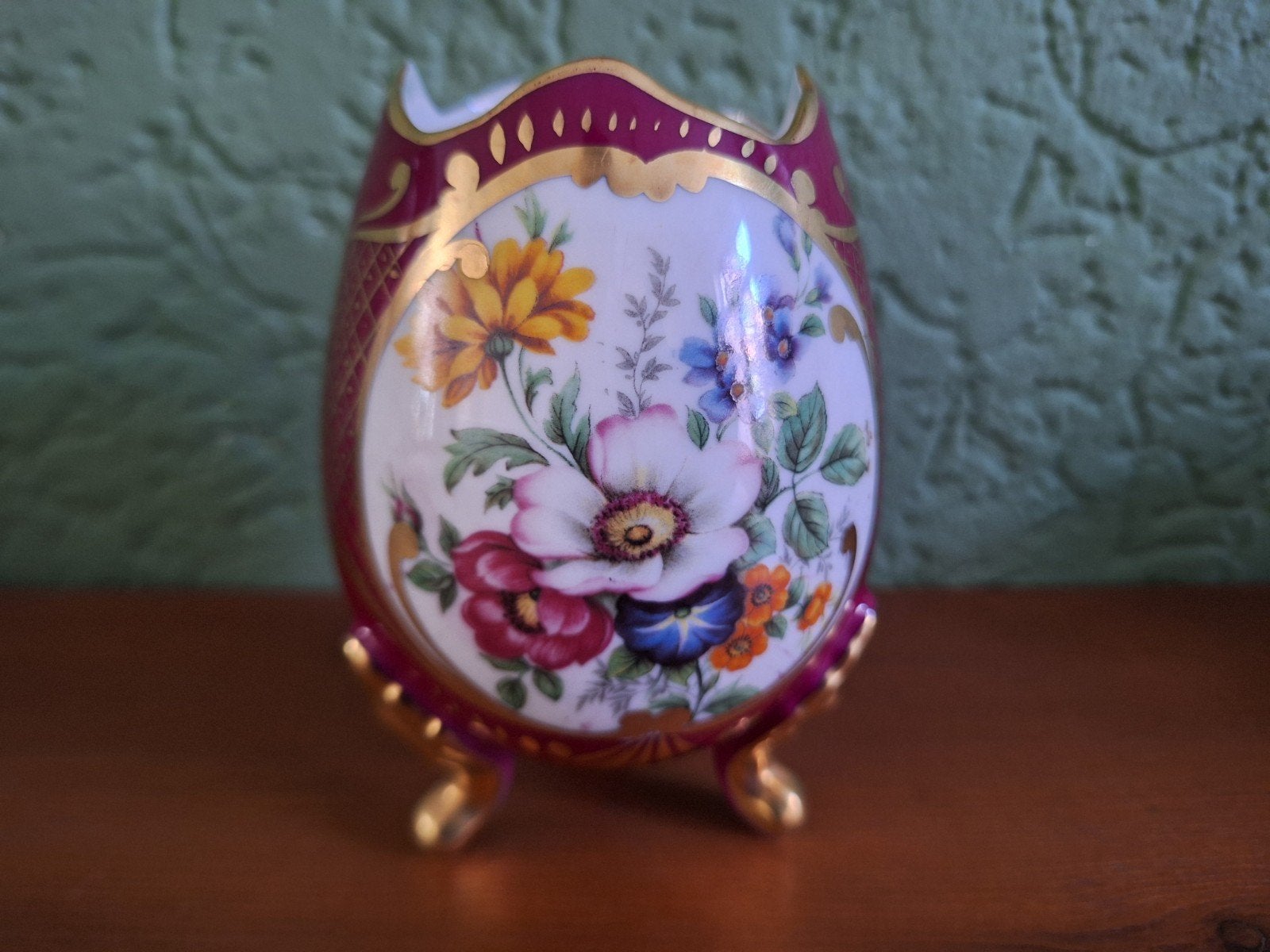 Antieke Limoges Porseleinen Vaas met Bloemmotief, Ophalen of Verzenden