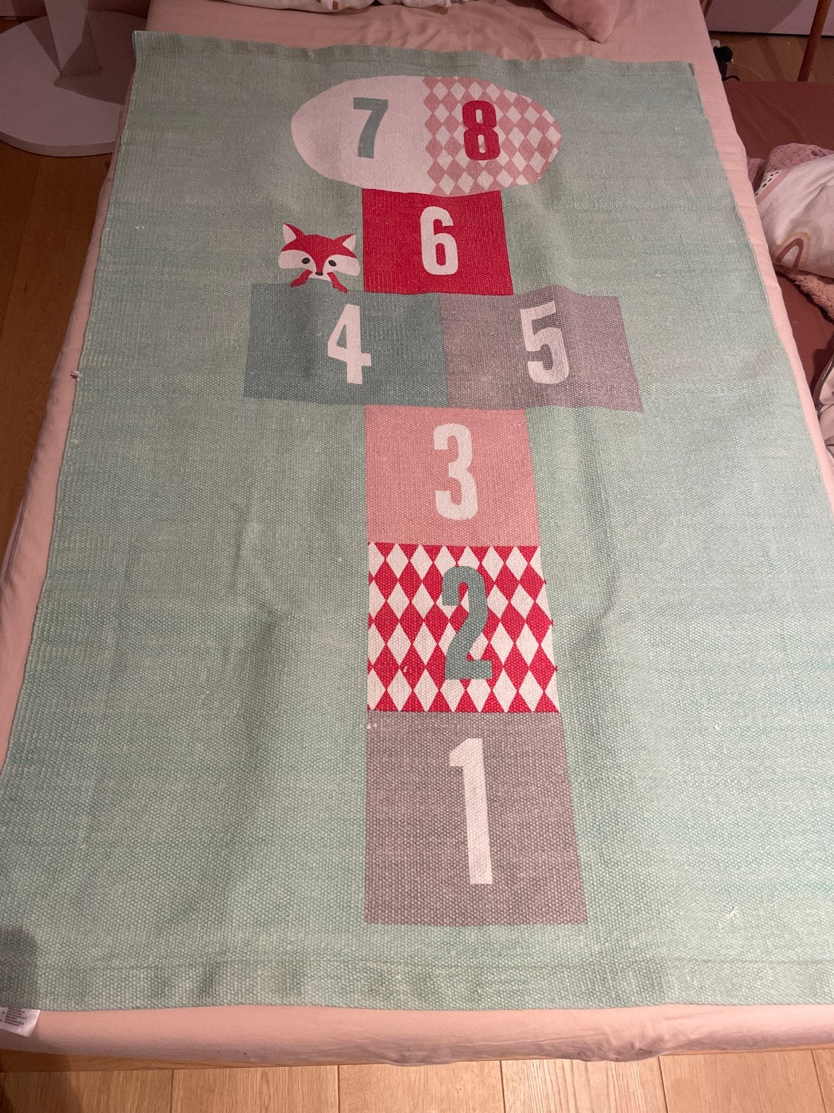 Vloerkleed hinkelmat 130x90cm voor kinderkamer, 100 tot 150 cm, Zo goed als nieuw, Rechthoekig, Groen
