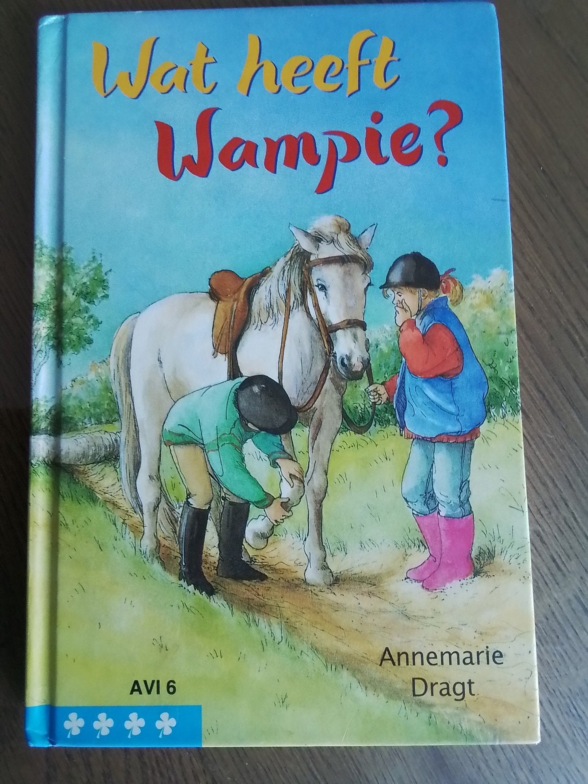 A. Dragt - Wat heeft Wampie?, Boeken, Fictie algemeen, Zo goed als nieuw, A. Dragt, Ophalen of Verzenden