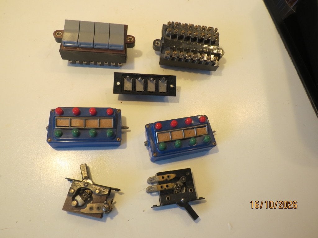 Diverse schakelmateriaal o.a. Märklin, Fleischmann, e.a., Gebruikt, Overige typen, Ophalen of Verzenden, Fleischmann