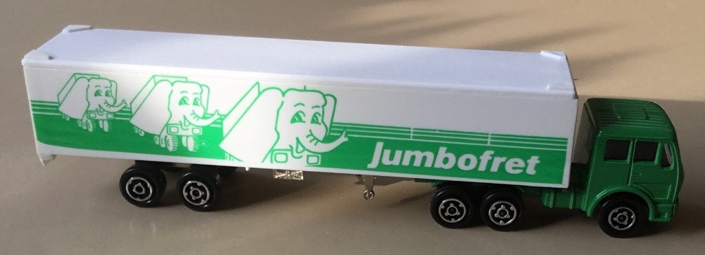Majorette 1:100 GESLOTEN OPLEGGER " Jumbofret ", Ophalen of Verzenden, Zo goed als nieuw, Bus of Vrachtwagen, Majorette