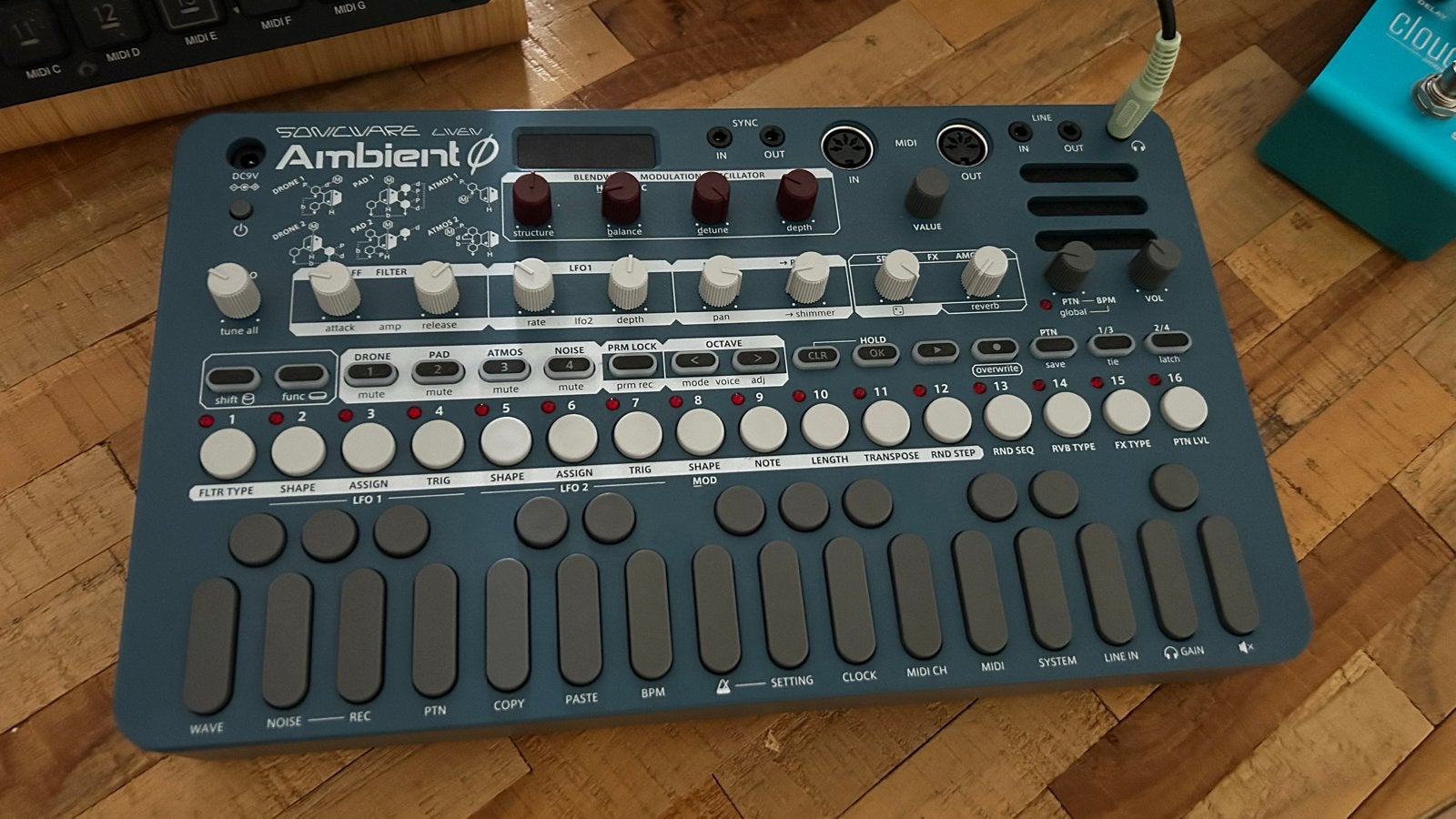 Sonicware Liven Ambient Synthesizer, Overige merken, Zo goed als nieuw, Met midi-aansluiting, Overige aantallen