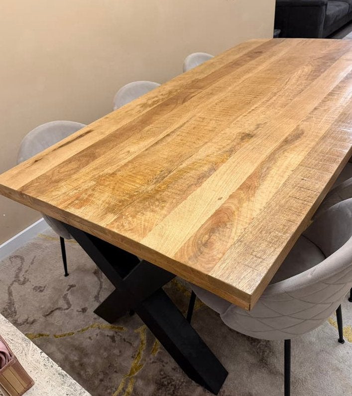 Massief mango hout eettafel te koop!, Ophalen, 200 cm of meer, 50 tot 100 cm, Zo goed als nieuw