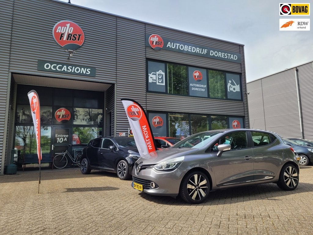 Renault Clio 0.9 TCe Iconic | | Navigatie | Cruise control |, Stof, Handgeschakeld, 3 cilinders, 90 pk