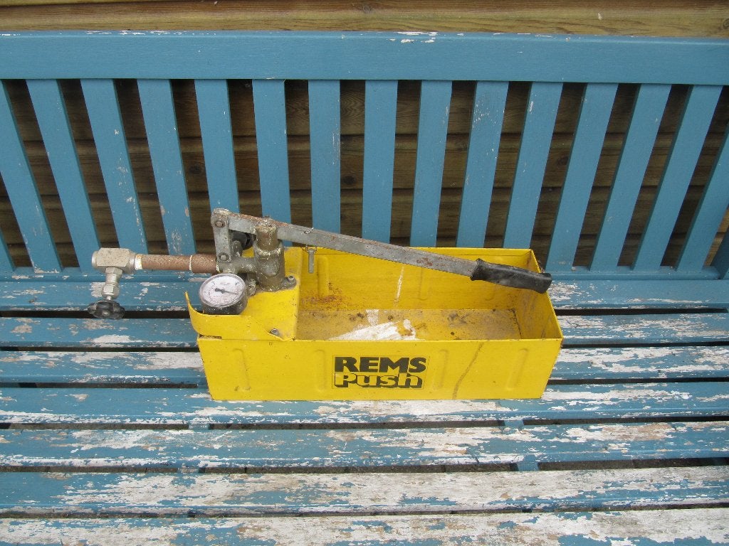 Rems afpers pomp 60Bar, Ophalen, Gebruikt