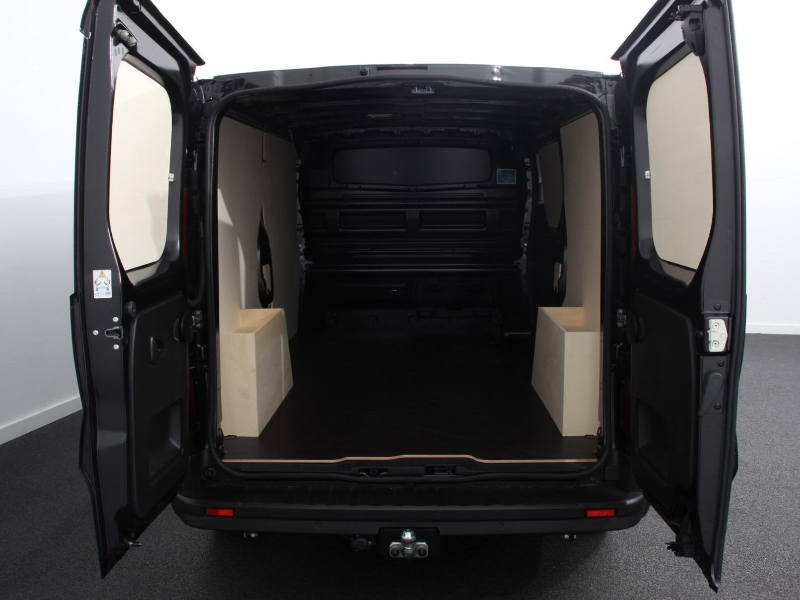 Renault Trafic 2.0 Blue dCi 110PK T30 L2H1 Advance Navigatie, Voorwielaandrijving, Stof, Gebruikt, 4 cilinders