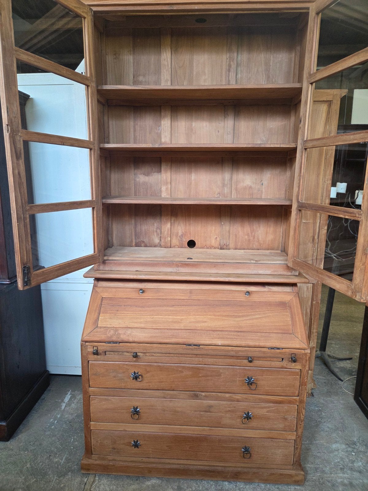 Foto 5 van prachtige vitrinekast ~ buffetkast ~ secretaire ~ bureaukast