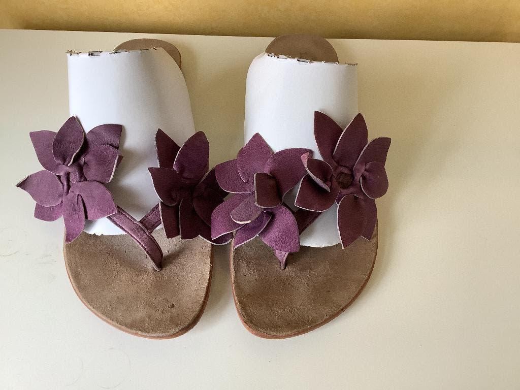 Stoere Slippers lazamani maat: 40- Perfect zonnige dagen, Kleding | Dames, Schoenen, Ophalen of Verzenden, Roze, Gedragen, Slippers