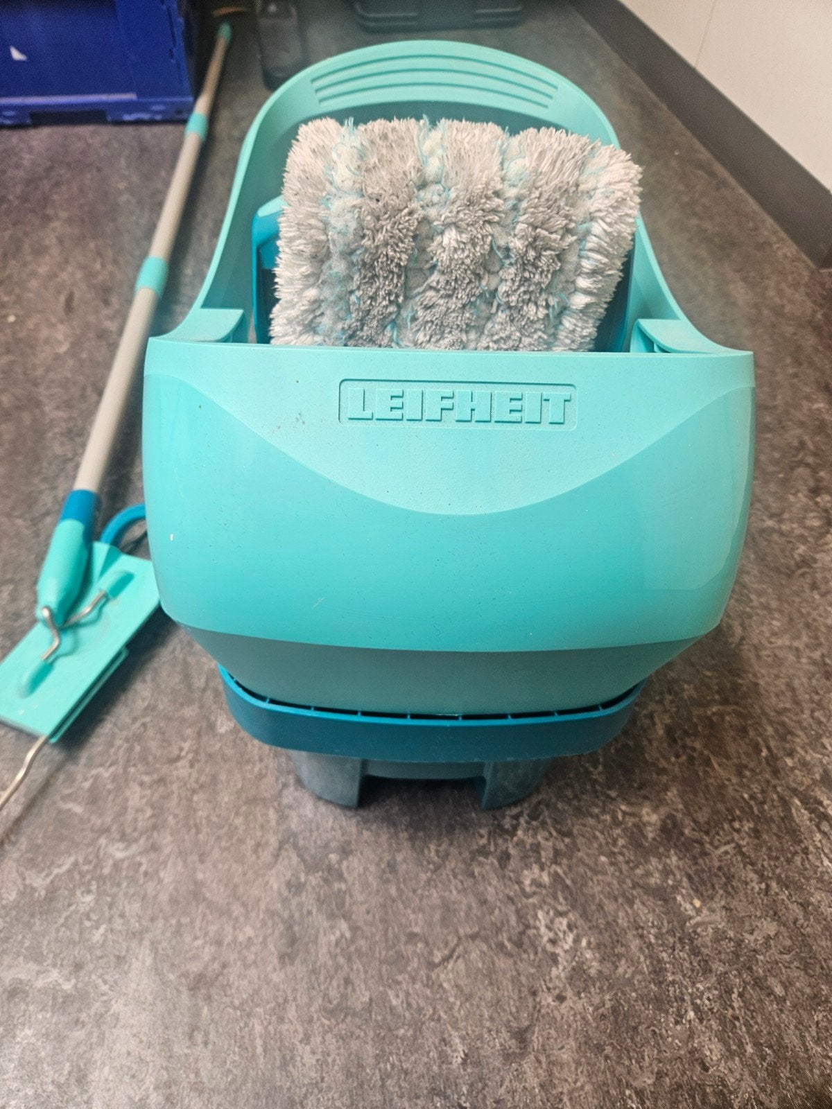 Leifheit Dweil en Emmer (Leifheit Profi XL vloerwisser), Ophalen, Dweilemmer, -bak, of -wagen