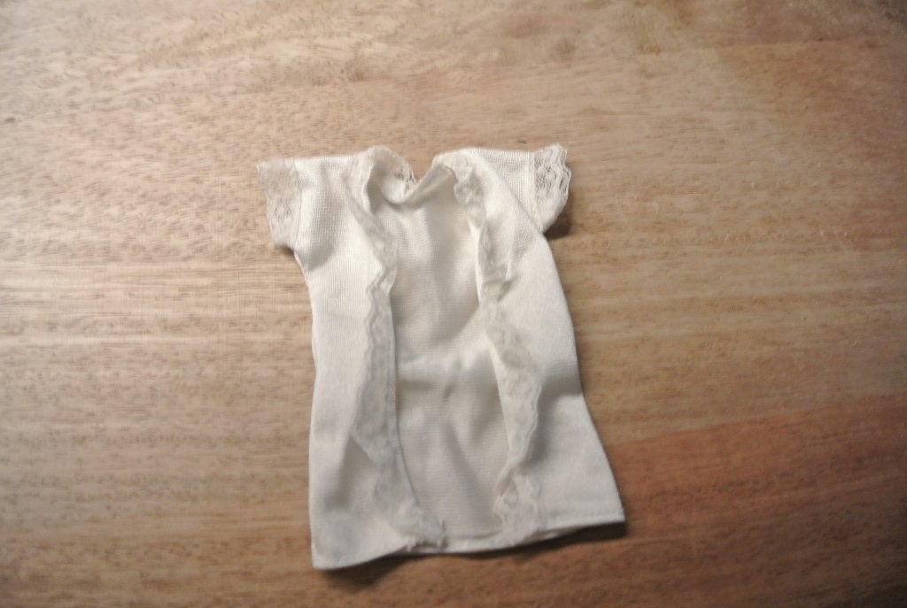 Barbie Vintage Lingerie Jaren 80  / nr 140, Verzamelen, Ophalen of Verzenden, Zo goed als nieuw, Kleertjes