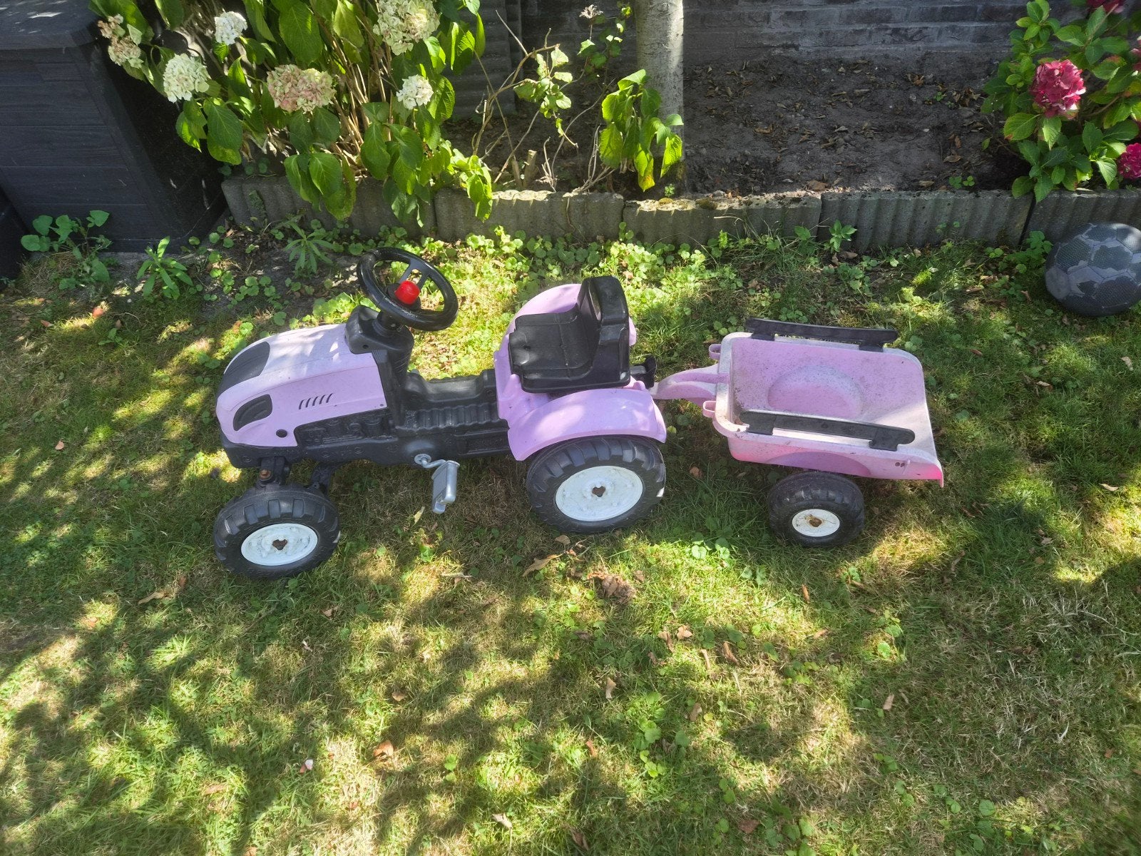 Roze traptractor met aanhangwagen voor kleine avonturier, Kinderen en Baby's, Speelgoed | Buiten | Voertuigen en Loopfietsen, Ophalen