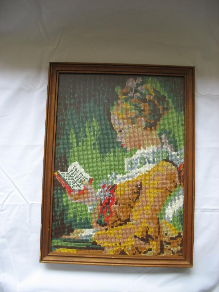 Geborduurd schilderij: La Liseuse *Lezend Meisje *Mooi Vinta, Ophalen of Verzenden, Zo goed als nieuw, Handborduren, Overige typen
