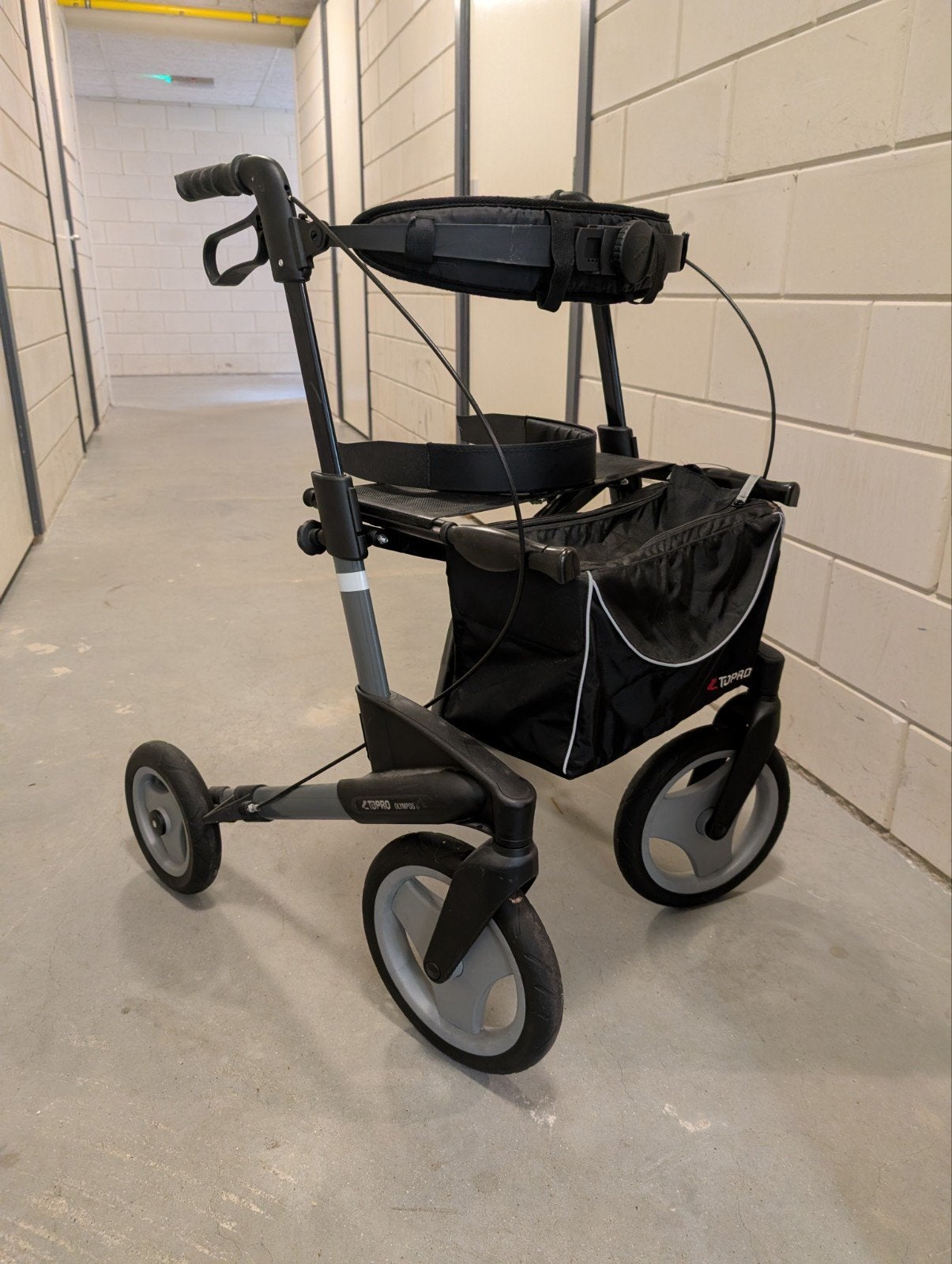 Topro Olympos Rollator tot 150kg, Ophalen