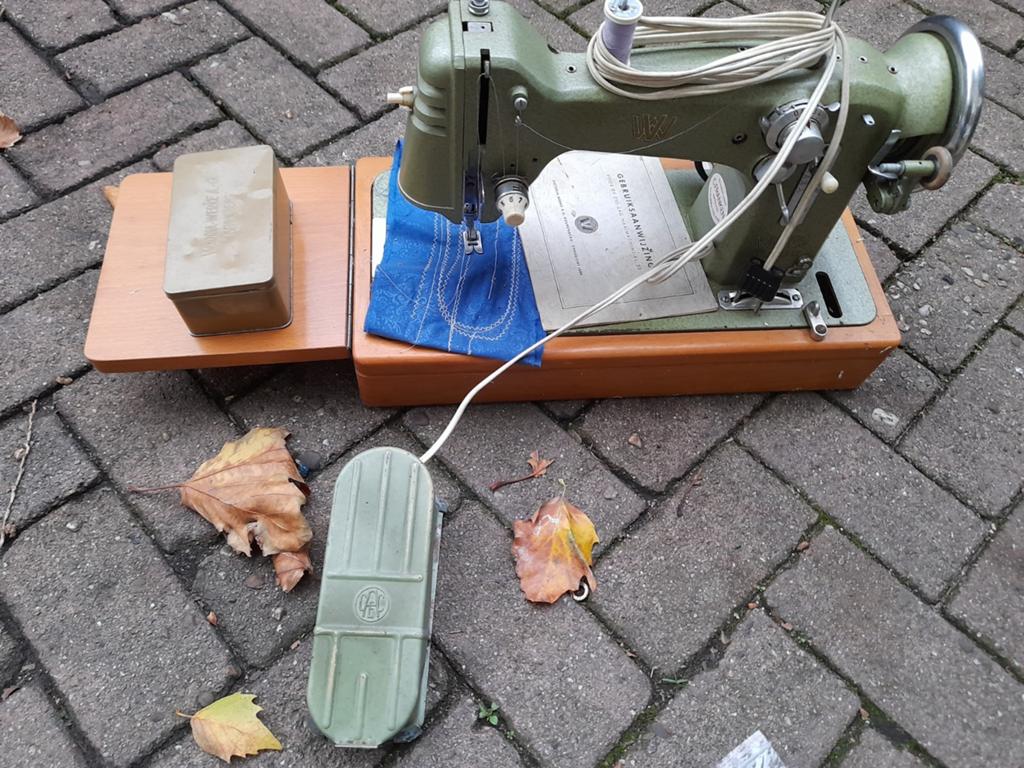 Vintage Victoria Werke A.G. Naaimachine KL. 20, Ophalen, Gebruikt, Naaimachine, Overige merken