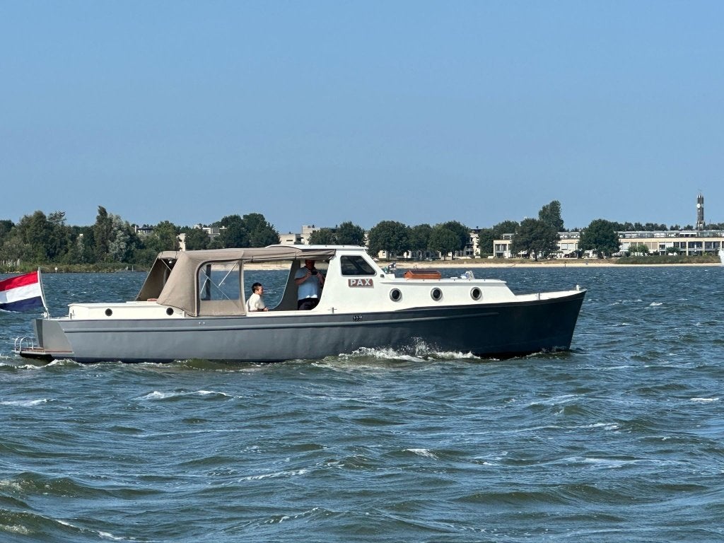 Foto 3 van Motorschip Pax Ex patrouille boot Halfgelijder 12.5 meter