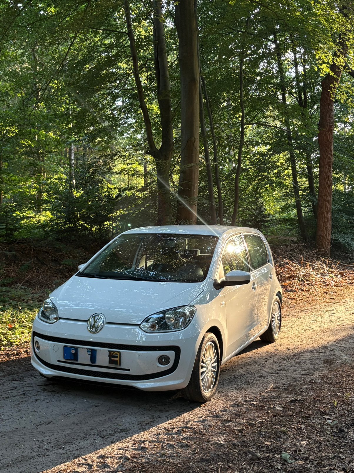 Volkswagen up! 1.0 44KW/60PK 5-DRS 2015 Wit, Auto's, Voorwielaandrijving, Up!, 840 kg, 4 stoelen