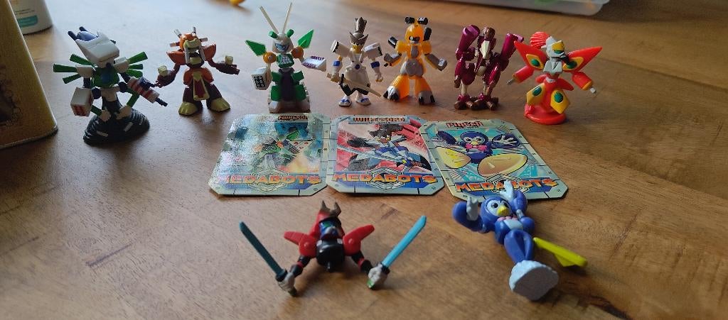 Medabots miniatures, Ophalen of Verzenden, Gebruikt