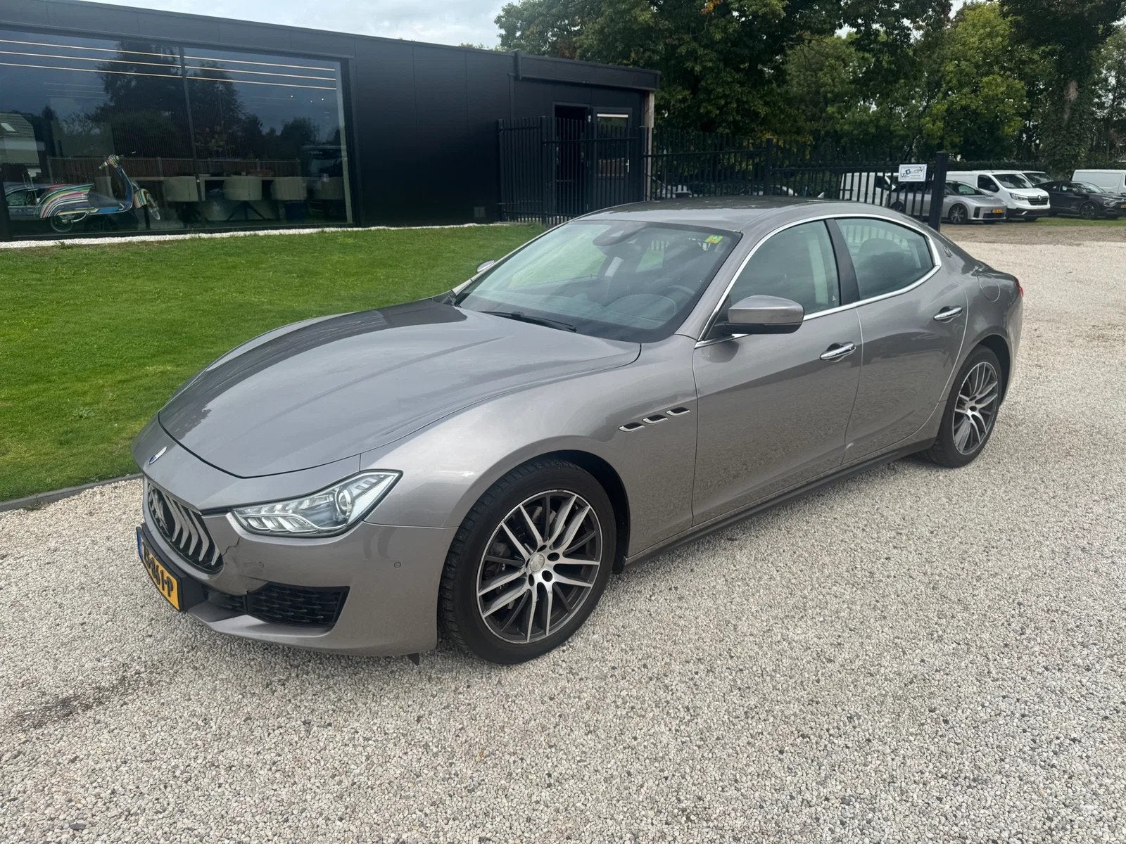 Maserati Ghibli DIESEL 3.0 V6 D VEILING-AUCTION (bj 2017), Auto's, Achterwielaandrijving, Gebruikt, Euro 6, Overige carrosserieën