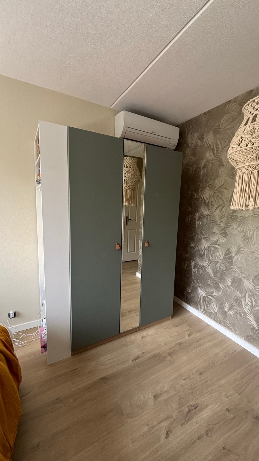 Ikea Pax Kast 1.45m breed met spiegel en Reinsdoll deuren, Ophalen, Overige materialen, Gebruikt, 100 tot 150 cm