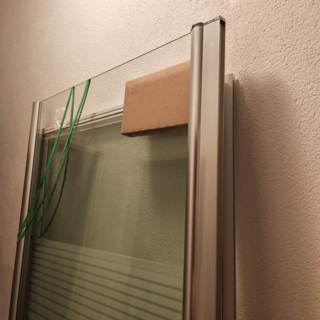 Douchecabine zijwand （alleen zijwand )  merk:Novellini, Ophalen, Nieuw, Glas, Douche