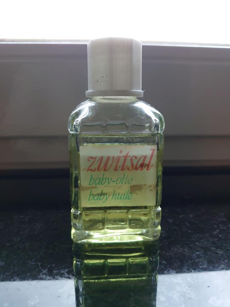 Zwitsal baby olie vintage collectorsitem, Ophalen of Verzenden, Gebruikt, Parfumfles