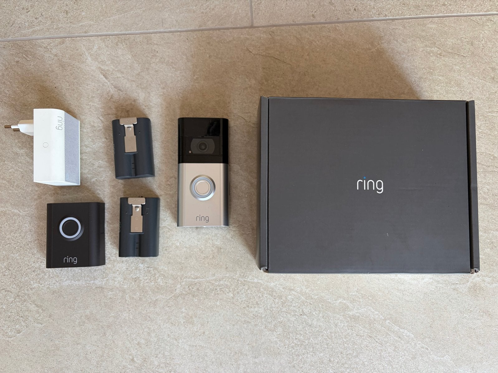 Ring Video Deurbel (Doorbell 3) met extra batterij en Chime, Ophalen of Verzenden, Zo goed als nieuw, Buitencamera