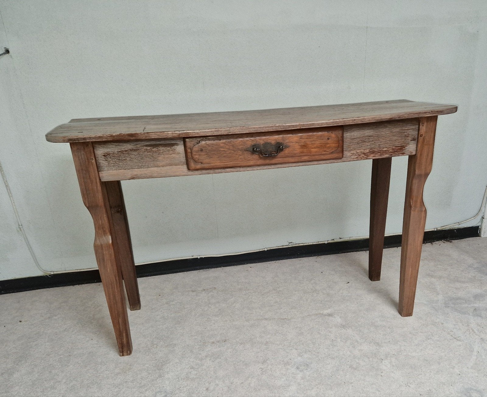 Antieke Franse sidetable, Huis en Inrichting, Tafels | Sidetables, Ophalen, Gebruikt, 100 tot 150 cm, Eikenhout