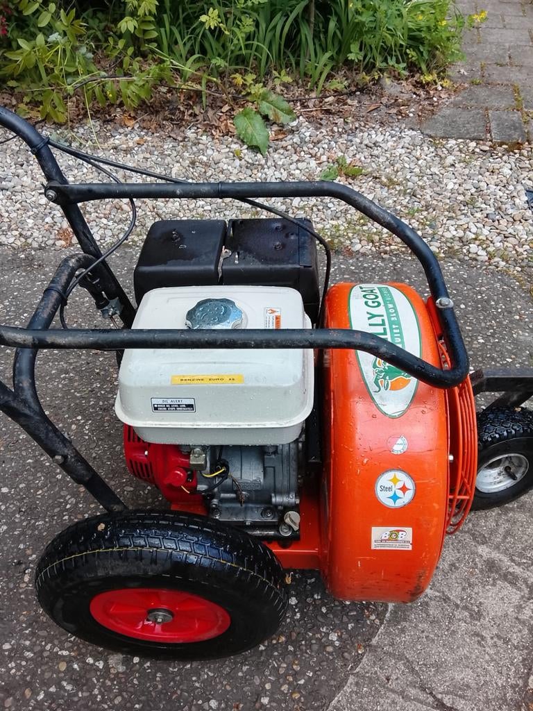 Billy Goat Bladblazer met Honda GX240 Motor, Tuin en Terras, Bladblazers, Ophalen, Benzine, Gebruikt, Handgedragen
