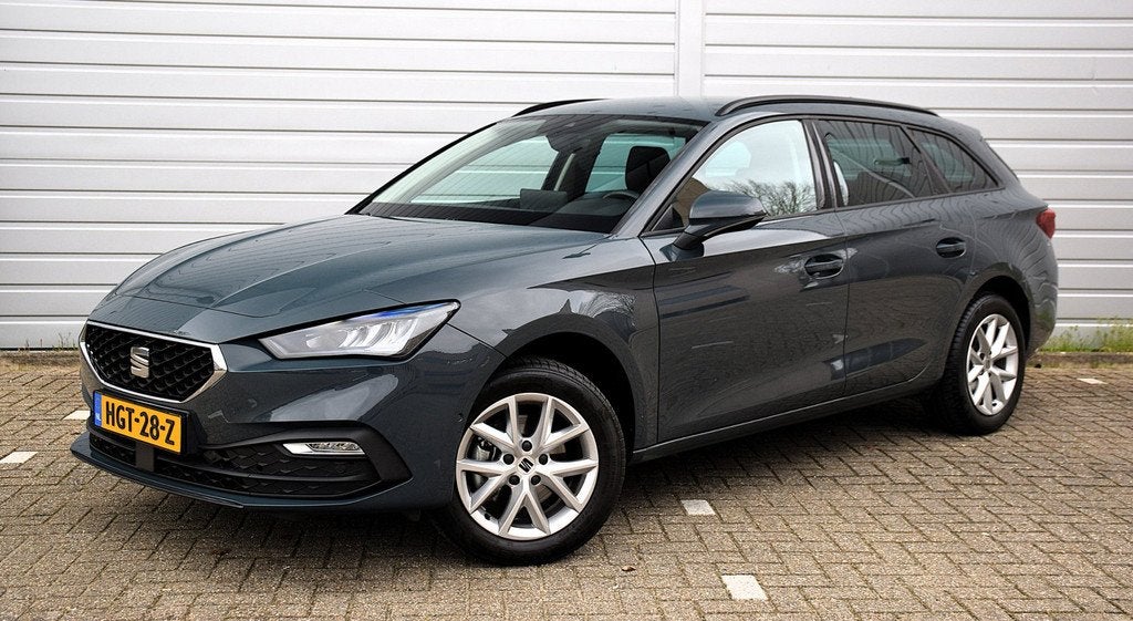 Seat Leon Sportstourer 1.5 eTSI Style Business Intense*2e ei, Auto's, Stof, Euro 6, 4 cilinders, 700 kg