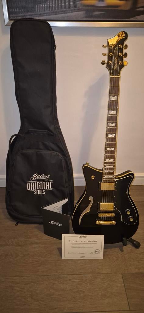 Baum Revolt Pure Black, Muziek en Instrumenten, Ophalen, Zo goed als nieuw, Solid body, Overige merken