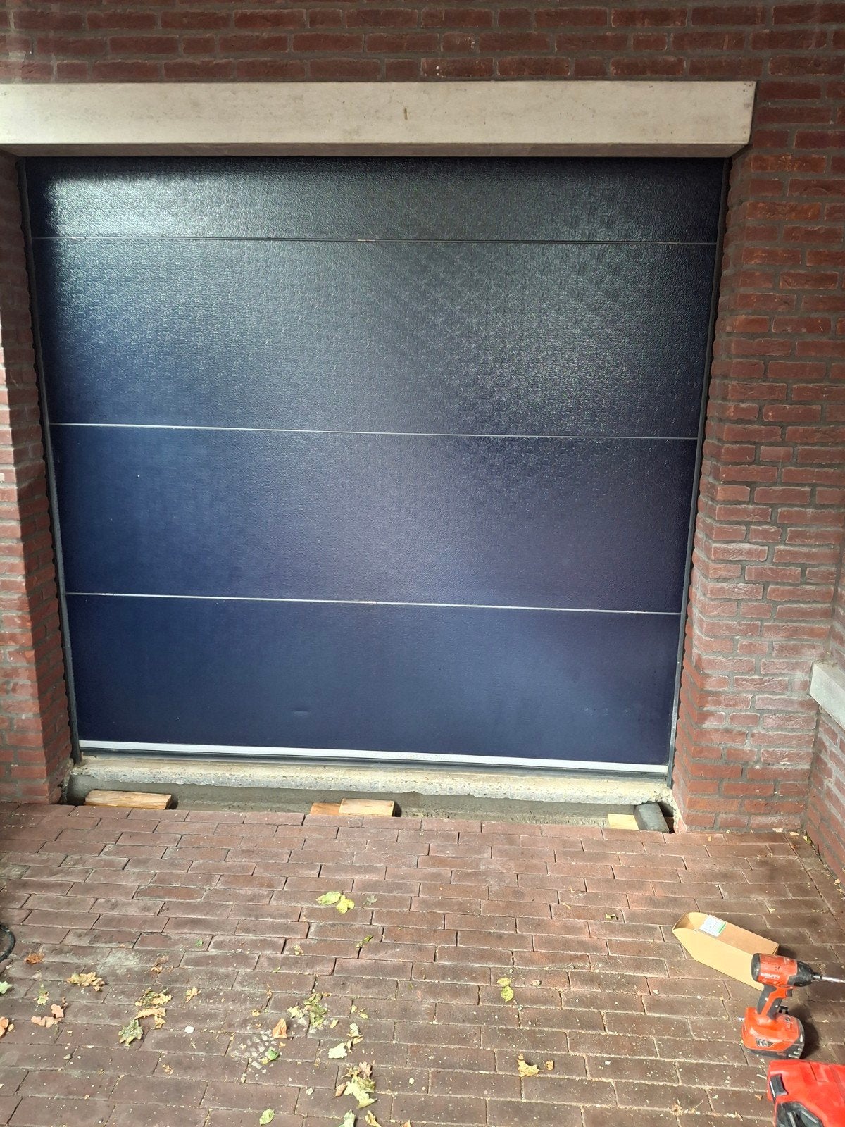 Compact Garagedeur met Motor en Afstandsbediening, Ophalen, Gebruikt, Garagedeur, 120 cm of meer