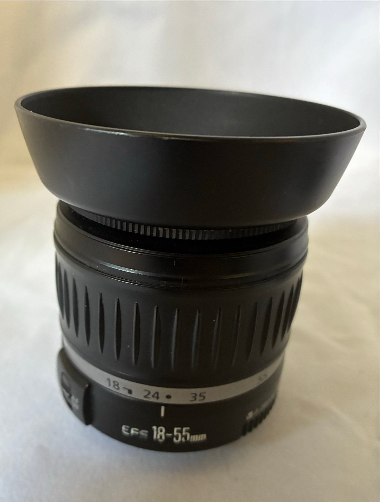 Canon EF-S 18-55mm F/3.5-5.6 II zoomlens + polarisatiefilter, Audio, Tv en Foto, Fotografie | Lenzen en Objectieven, Gebruikt