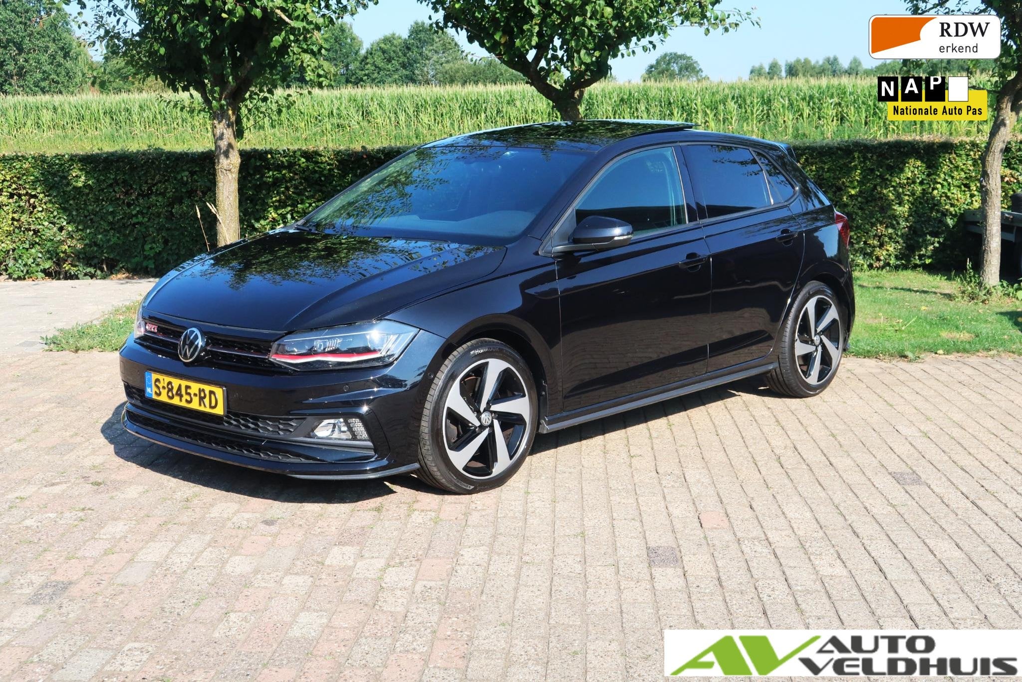 Volkswagen Polo 2.0 TSI GTI MEENEEMPRIJS CAMERA CRUISE CARPL, Auto's, Stof, Gebruikt, 4 cilinders, Zwart