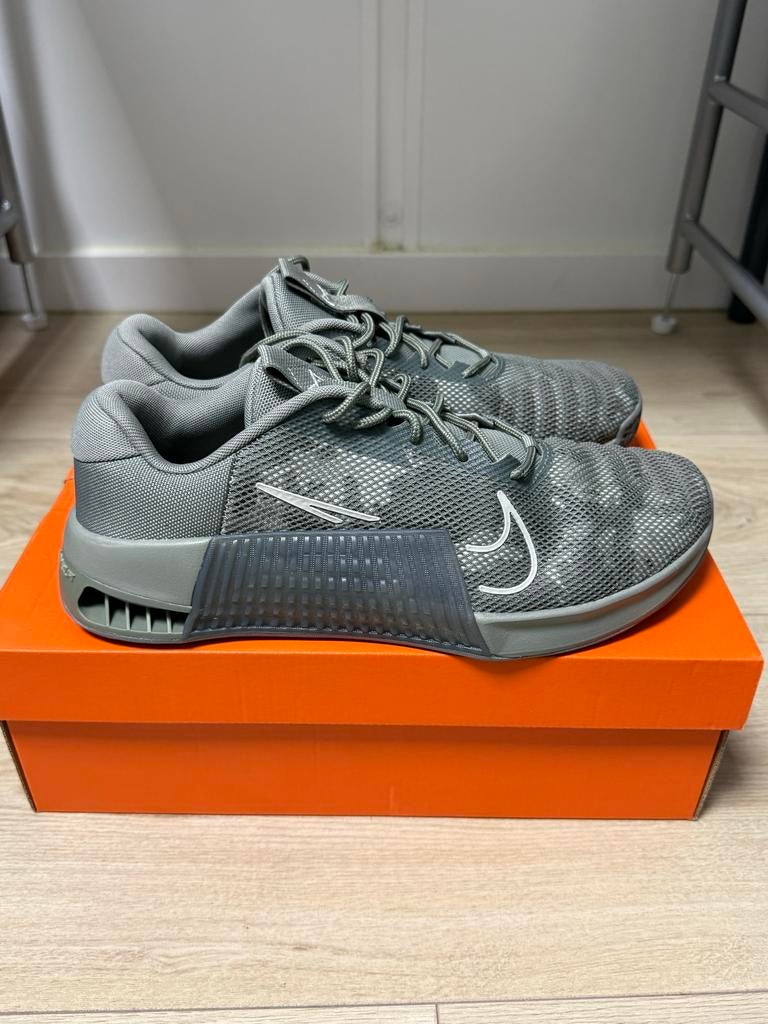 Nike Metcon 9 sneakers grijs, nieuw, Ophalen of Verzenden, Nieuw, Overige kleuren, Sneakers of Gympen