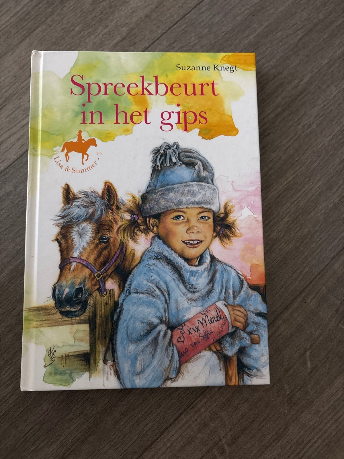 Spreekbeurt in het gips - Lisa & Summer deel 3, Boeken, Ophalen of Verzenden, Gelezen, Fictie
