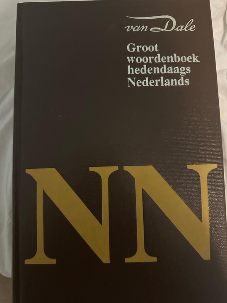 Van Dale Groot Woordenboek. Het kan niet bezorgen, Boeken, Woordenboeken, Ophalen of Verzenden, Zo goed als nieuw, Van Dale, Nederlands