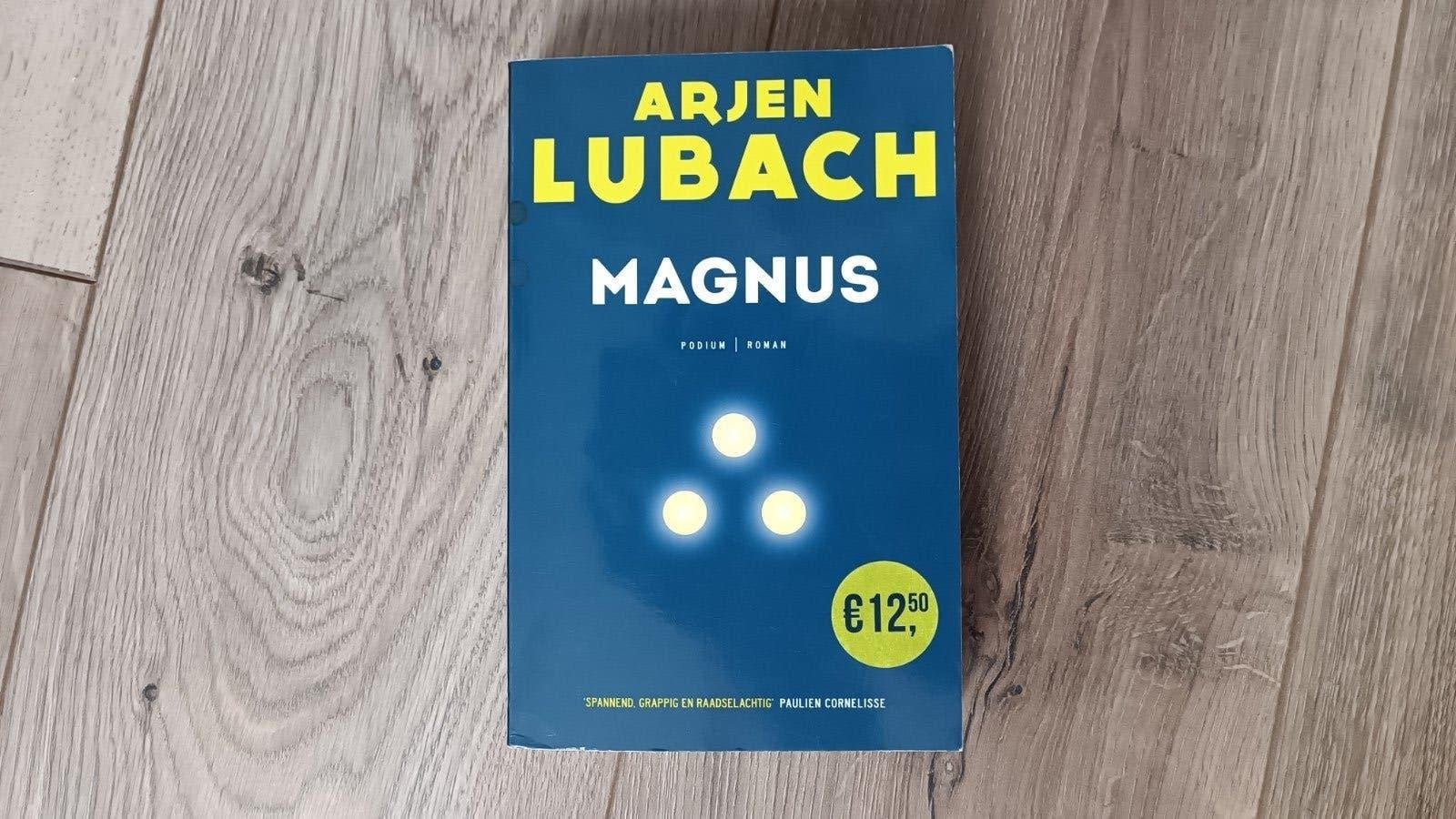Arjen Lubach - Magnus (Roman), Gelezen, Ophalen of Verzenden, Arjen Lubach, Nederland