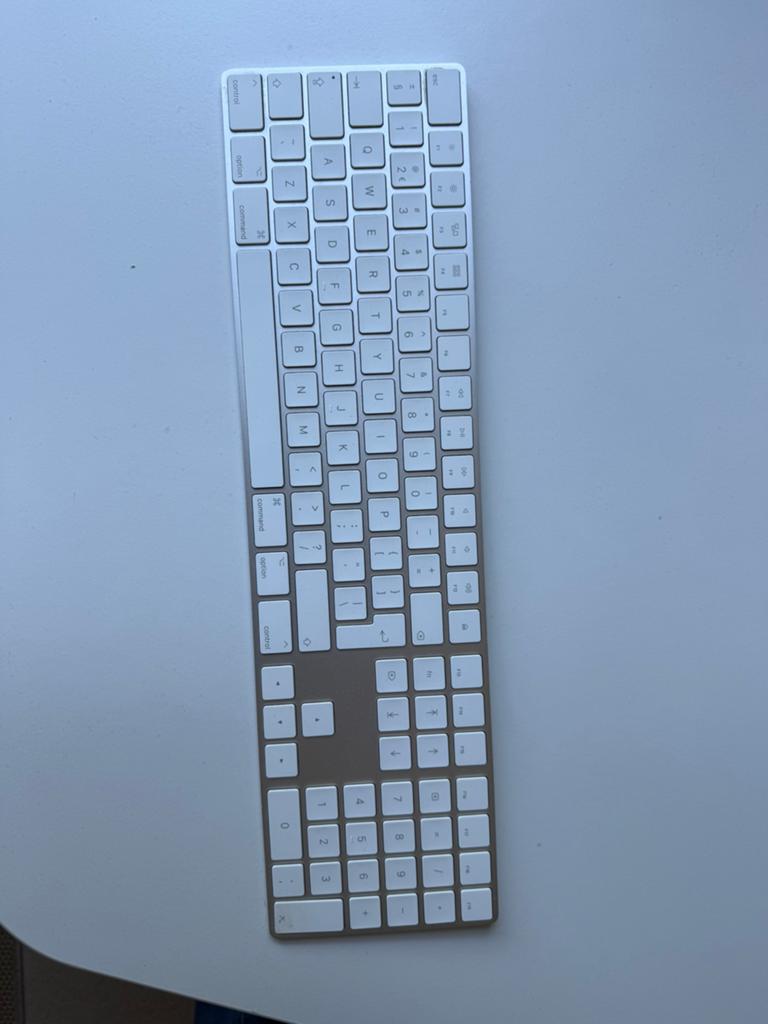 Apple magic keyboard, Ophalen, Zo goed als nieuw