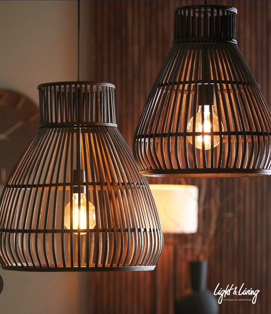 2 hanglampen Light & Living, Huis en Inrichting, Lampen | Hanglampen, Modern, Industrieel, Zo goed als nieuw, Hout, E27 (groot)