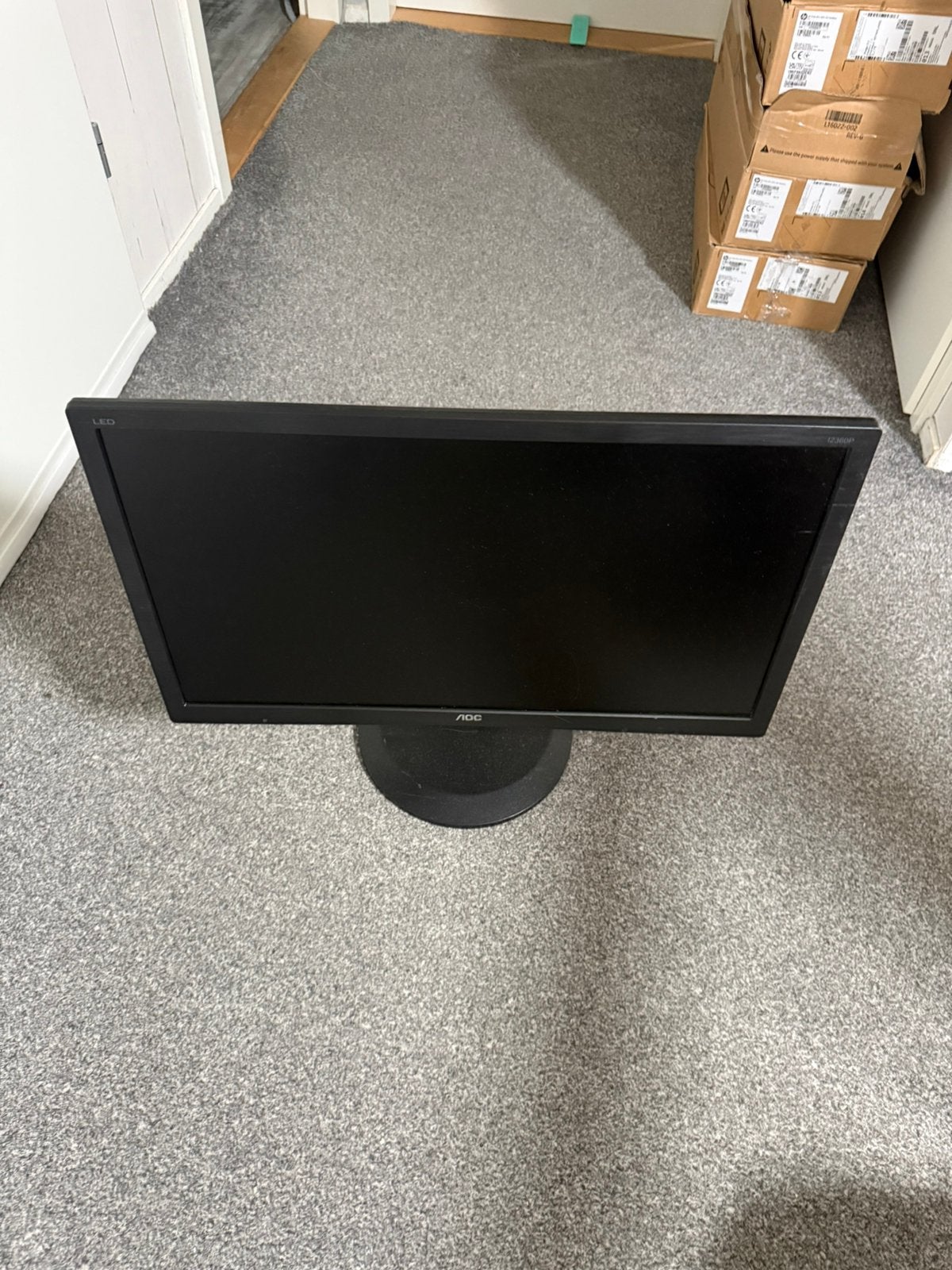 AOC scherm 24 inch 60hz, Computers en Software, Monitoren, Ophalen of Verzenden, Zo goed als nieuw, Full HD, 60 Hz of minder