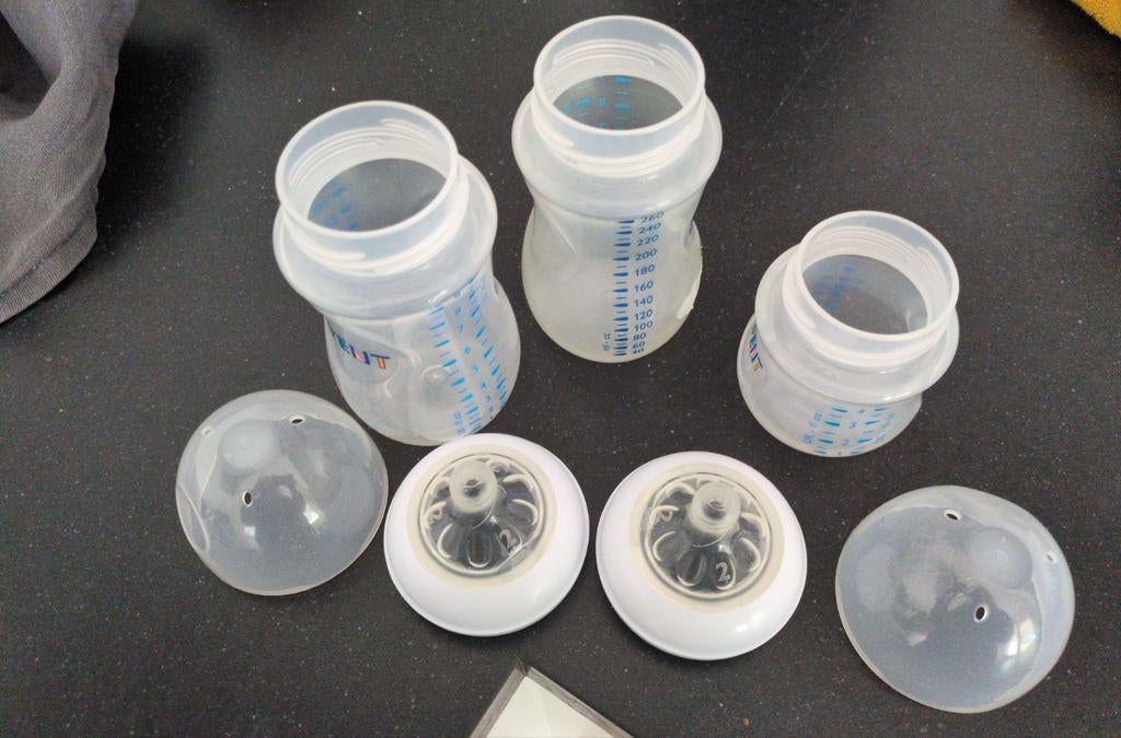 Avent babyflessen met kolfaccessoires, Ophalen, Gebruikt, Overige typen