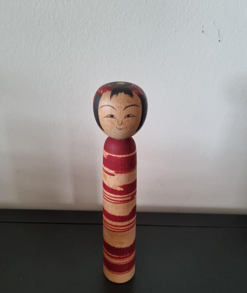 Leuke Tsuchiyu Kokeshi van Tadao Noji (1931 - 2012), Verzenden