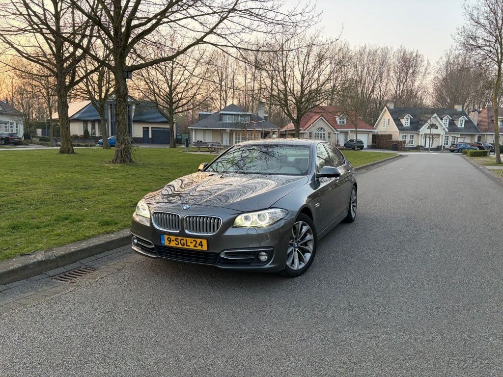 BMW 535i F10 306PK Automaat | Vol Opties | 2013, Euro 5, Achterwielaandrijving, Beige, Particulier