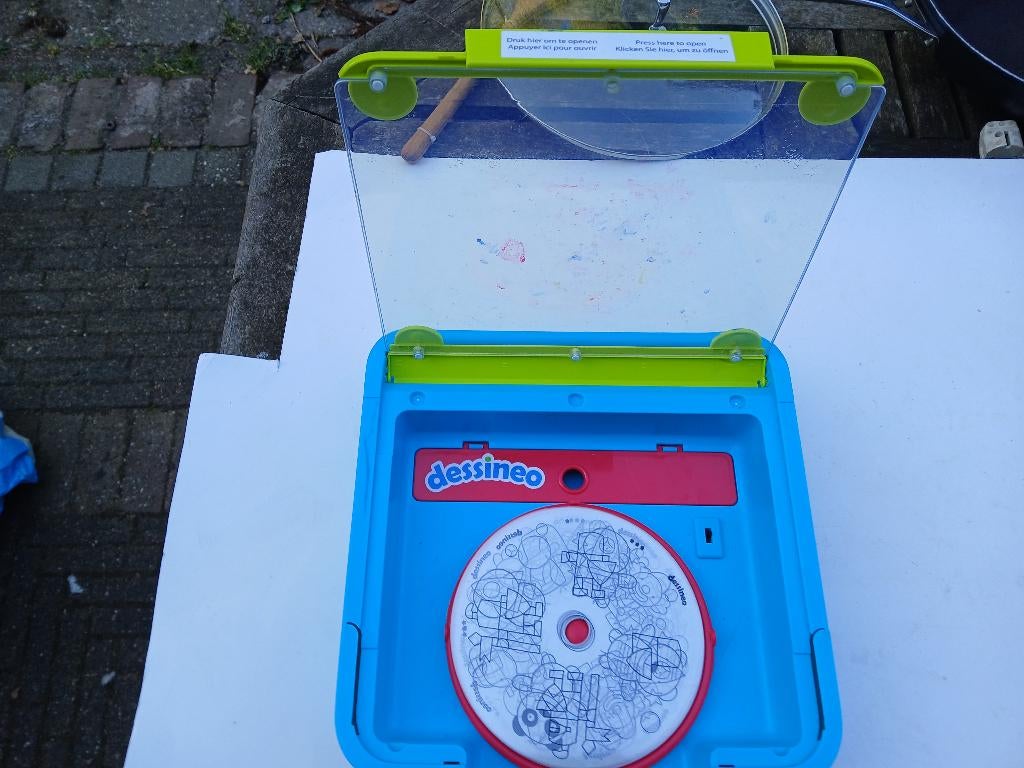 Dessineo  spel voor kids (KBB-79), Ophalen