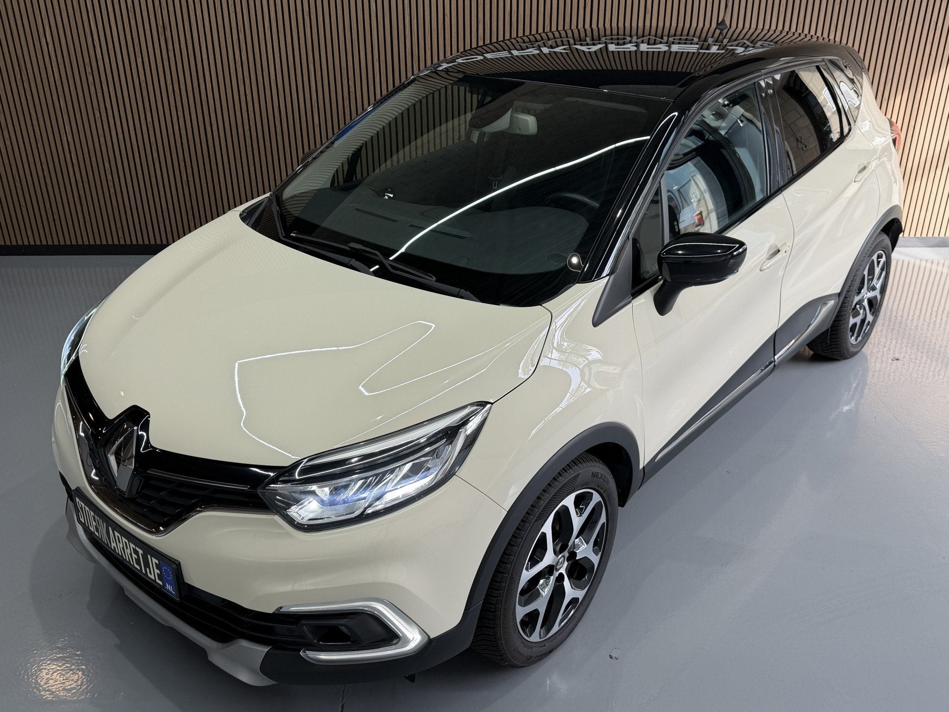 Renault Captur 1.3 TCe 130pk | Intens | Navi | Carplay | 17", Auto's, Voorwielaandrijving, Dealer onderhouden, Stof, Gebruikt