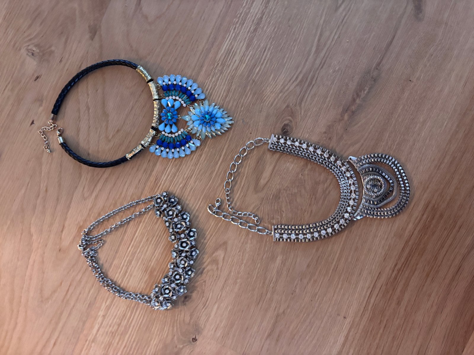 Diverse kettingen - ook los te koop, Overige materialen, Gebruikt, Blauw, Ophalen of Verzenden