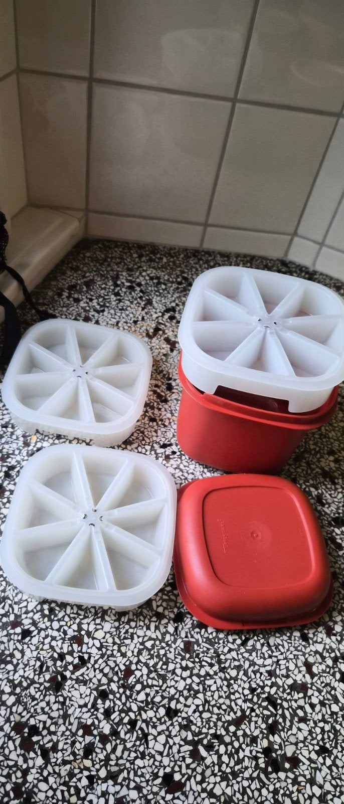 Vintage Tupperware ijsblokjesbakjes met ijsemmer, Geschikt voor vriezer, Nieuw, Ophalen of Verzenden, Emmer