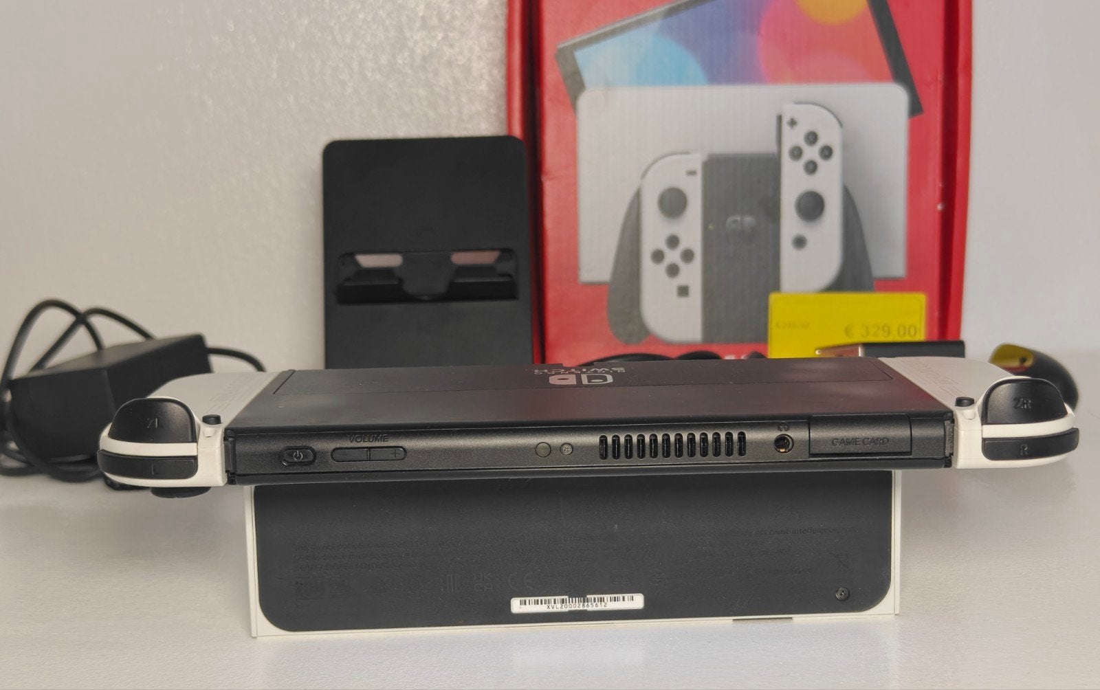 Nintendo Switch OLED met Mario Kart 8 Deluxe, Racen en Vliegen, 5612GA, Ophalen of Verzenden, Zo goed als nieuw